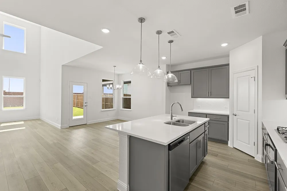 17245 Oxborough Drive Fort Worth, TX 76247
