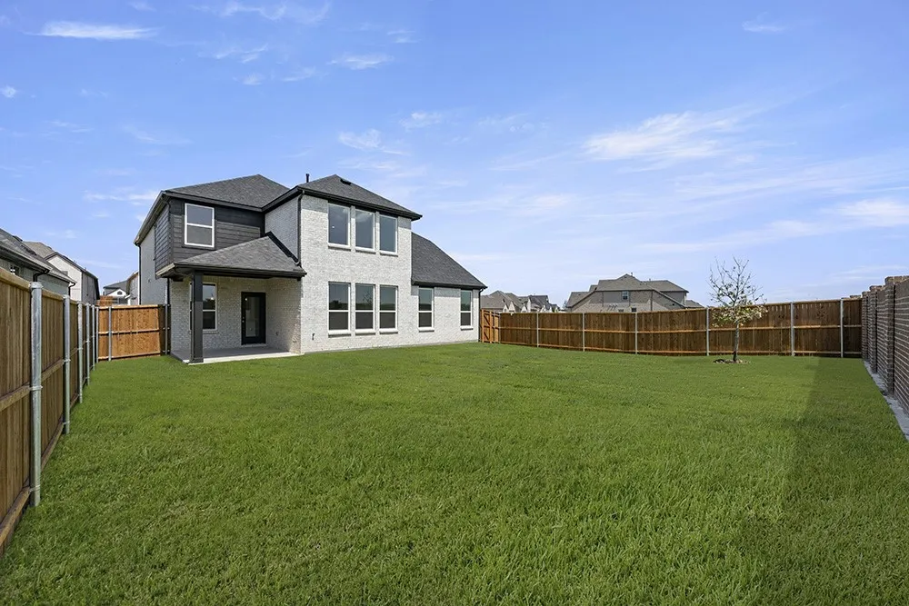 17245 Oxborough Drive Fort Worth, TX 76247