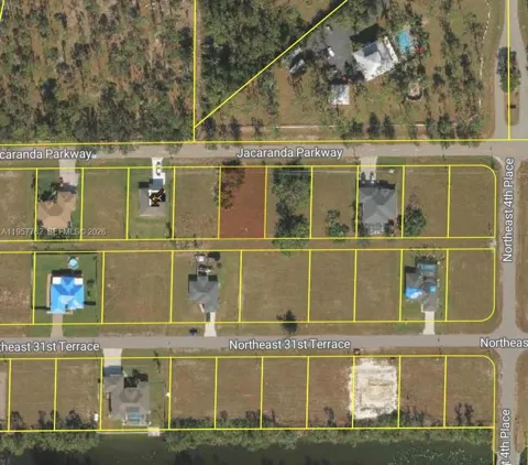 324 Jacaranda Pkwy E