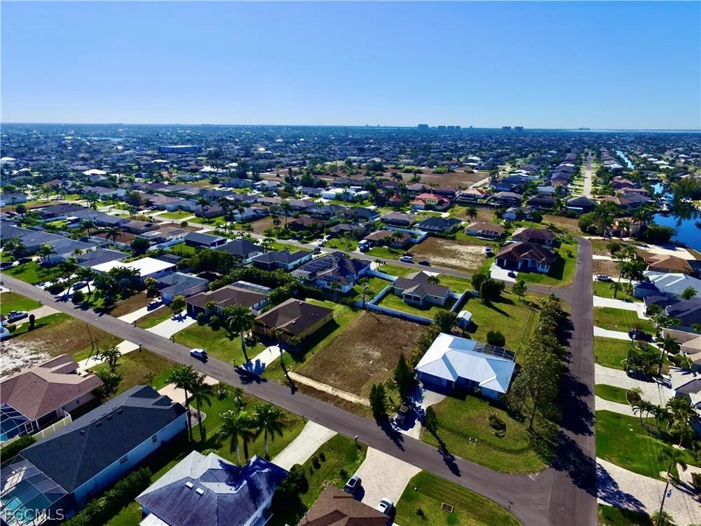 SW 39th Terrace Cape Coral, FL 33914