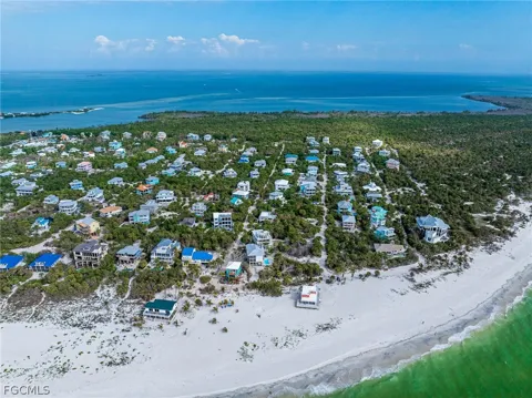 Longboat Circle