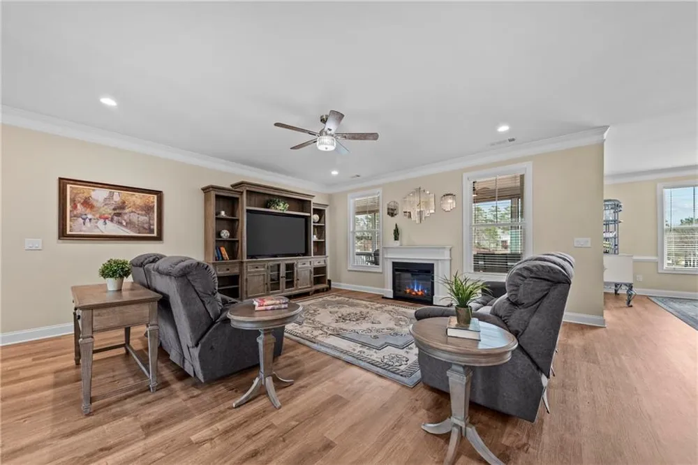 1011 Lofter Place Greensboro, GA 30642