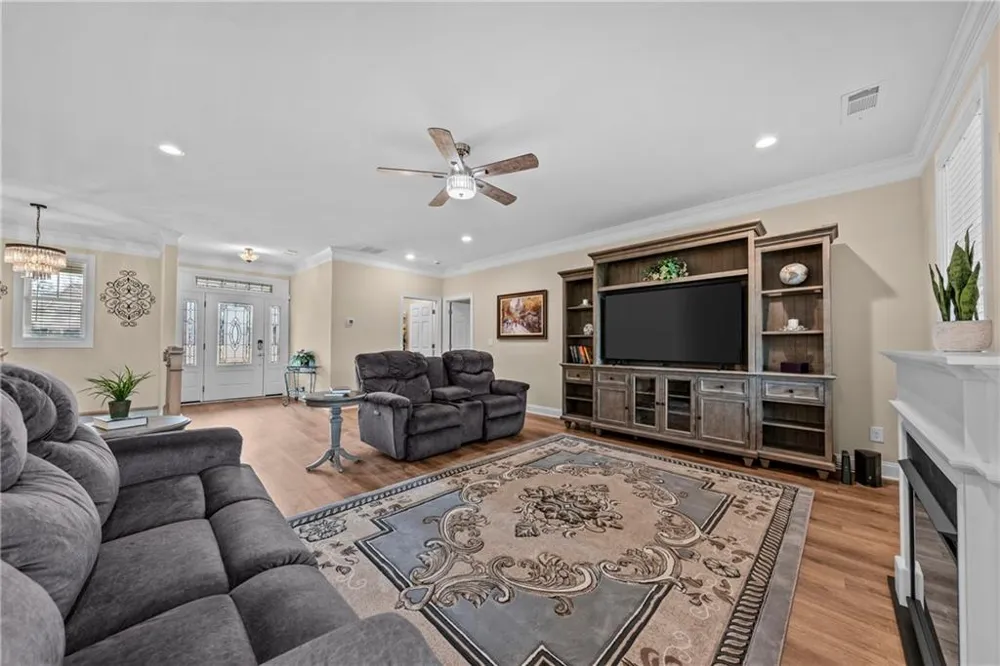 1011 Lofter Place Greensboro, GA 30642