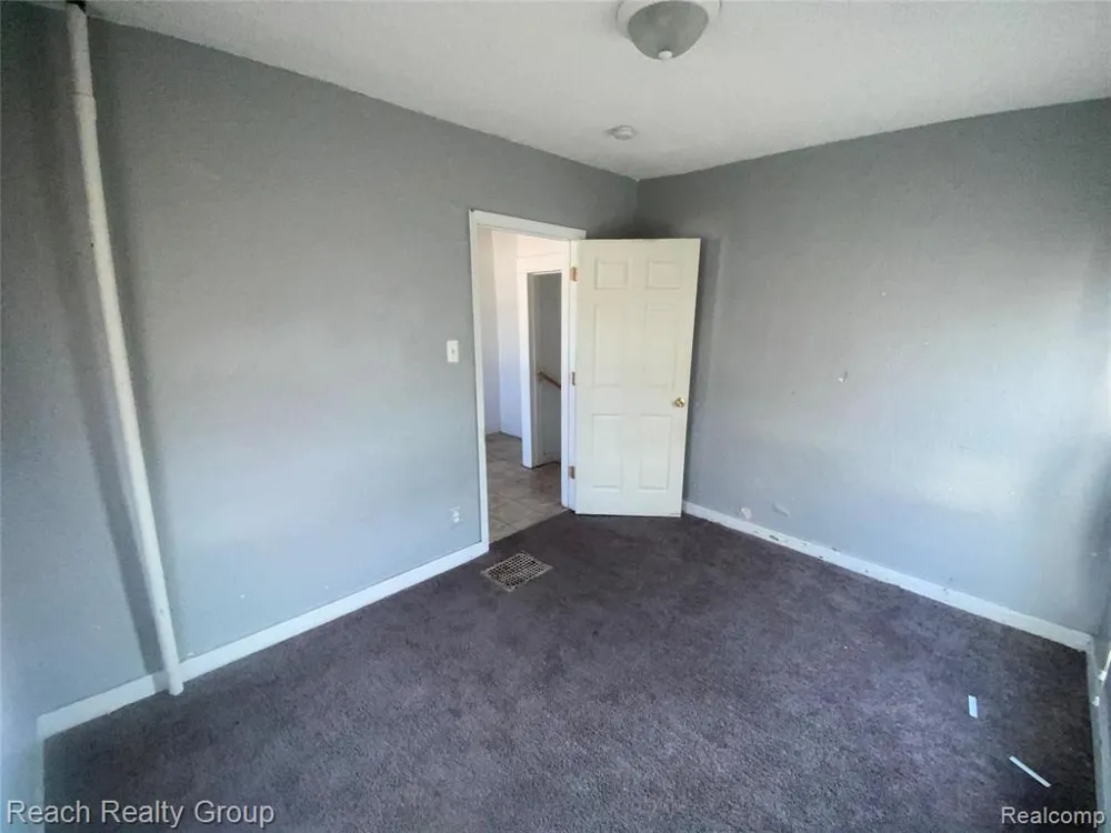 20201 Ilene Street Detroit, MI 48221