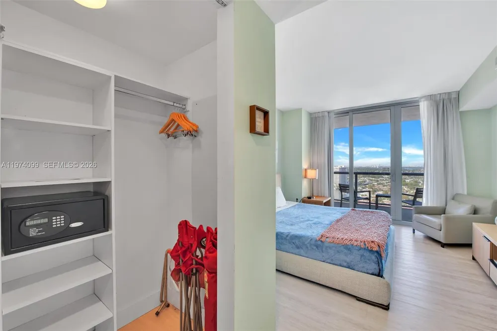 2602 E Hallandale Beach Blvd #R2806 Hallandale Beach, FL 33009