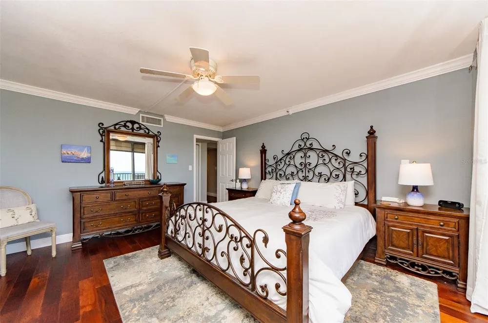 1250 GULF BOULEVARD #703 Clearwater Beach, FL 33767