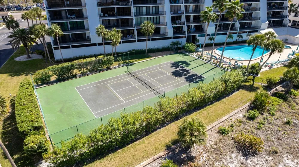1250 GULF BOULEVARD #703 Clearwater Beach, FL 33767