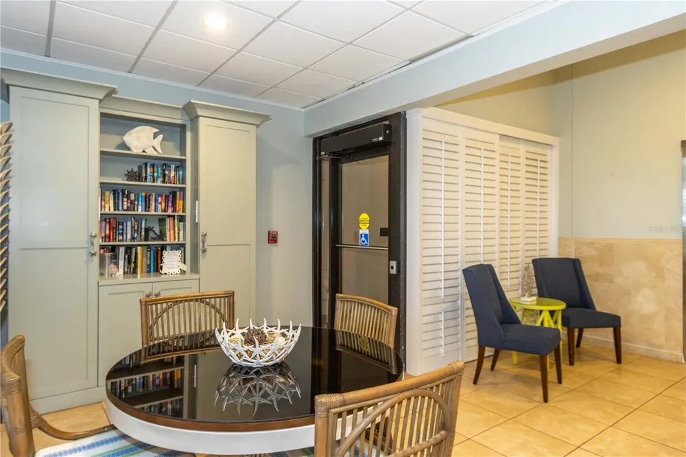 1250 GULF BOULEVARD #703 Clearwater Beach, FL 33767