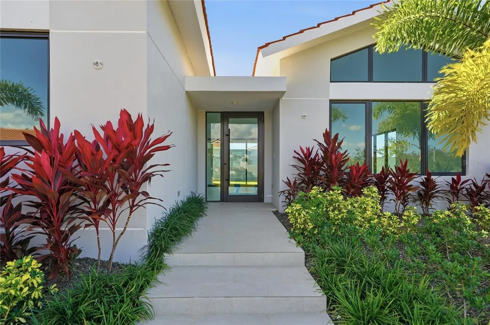 804 CAMINO DE LAS VERBENAS Dorado, PR 00646