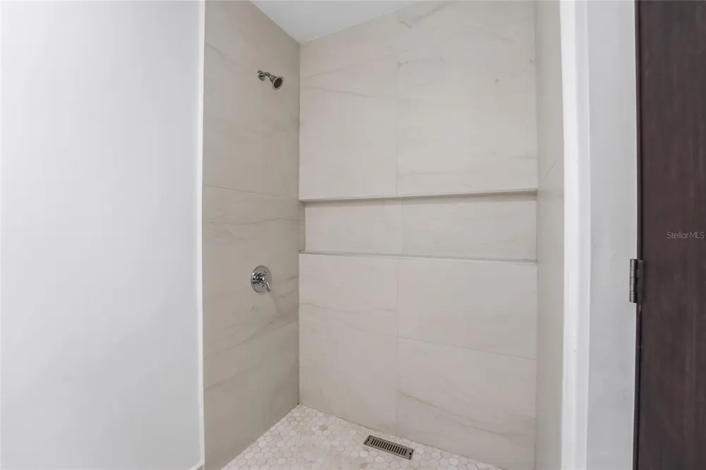 804 CAMINO DE LAS VERBENAS Dorado, PR 00646