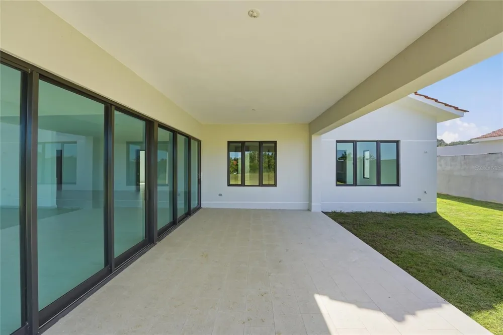 804 CAMINO DE LAS VERBENAS Dorado, PR 00646