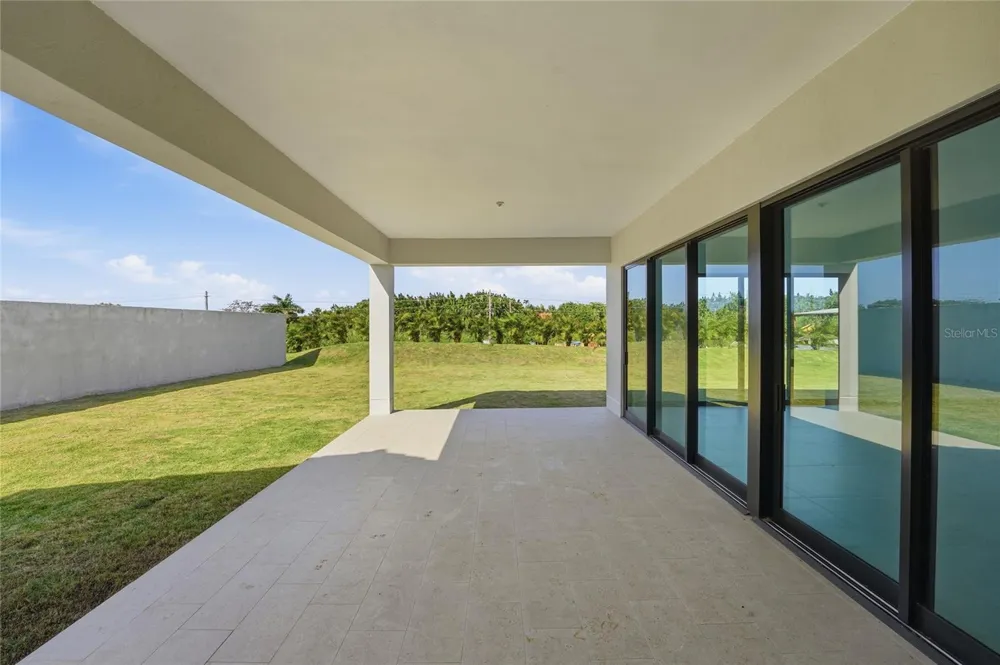 804 CAMINO DE LAS VERBENAS Dorado, PR 00646