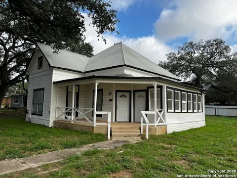 308 W Coker