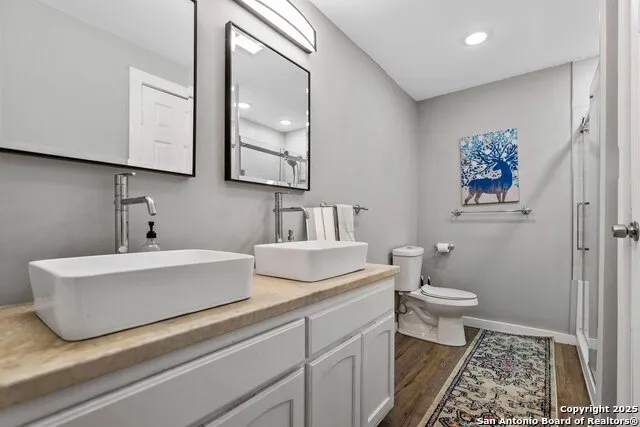 180 Freeman Circle George West, TX 78022