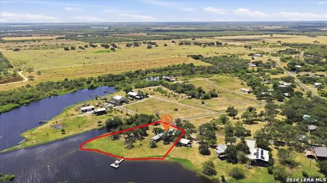 180 Freeman Circle George West, TX 78022