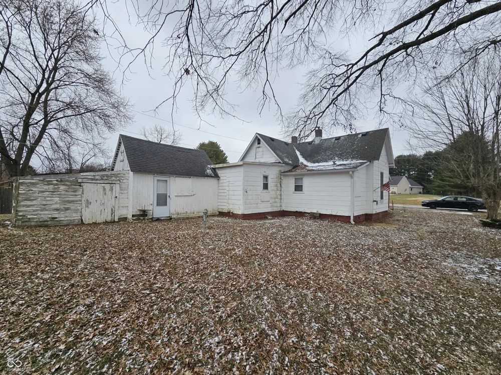 103 Franklin Street Fairland, IN 46126