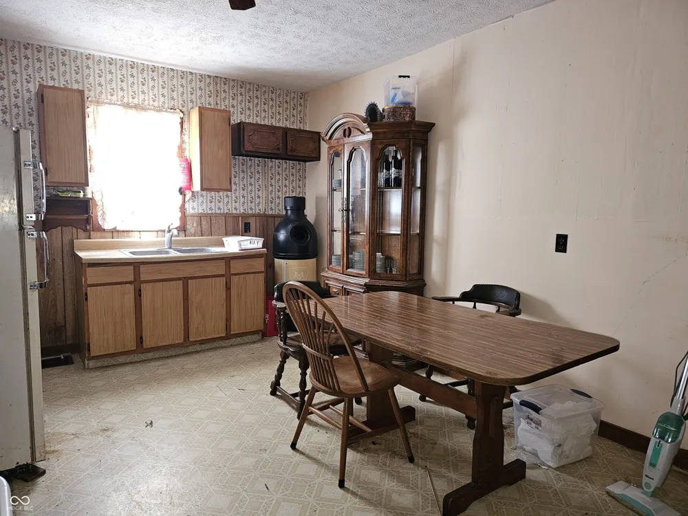 103 Franklin Street Fairland, IN 46126