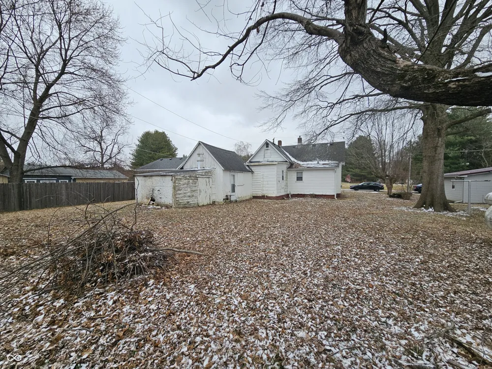 103 Franklin Street Fairland, IN 46126