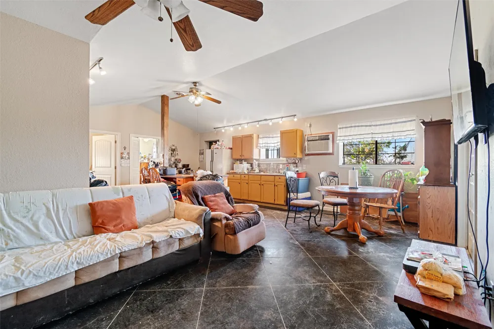 260 Fm 3118 Clifton, TX 76634