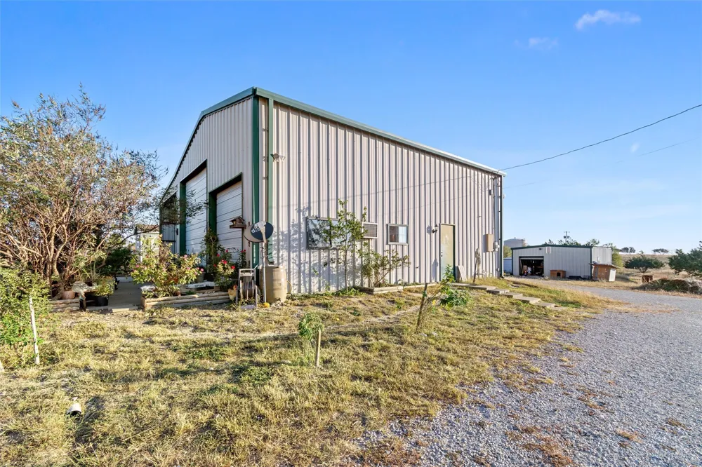 260 Fm 3118 Clifton, TX 76634