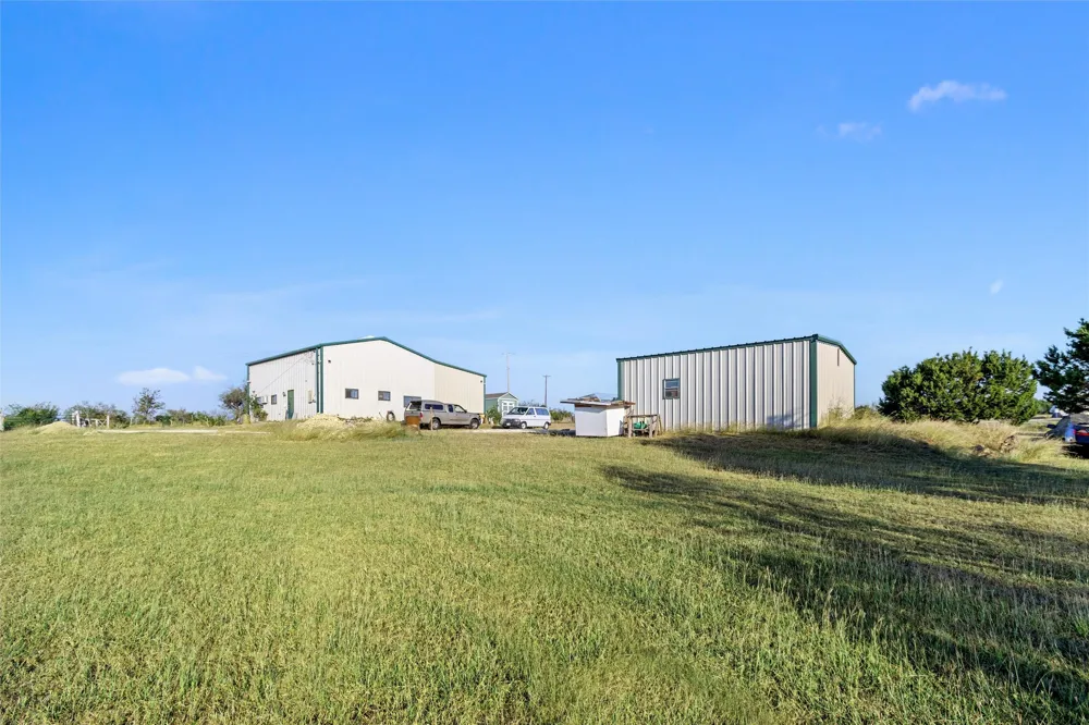 260 Fm 3118 Clifton, TX 76634