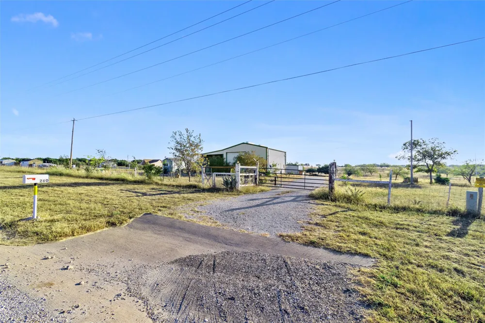 260 Fm 3118 Clifton, TX 76634