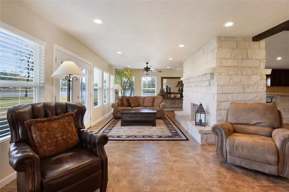 324 County Road 3172 Clarksville, TX 75426