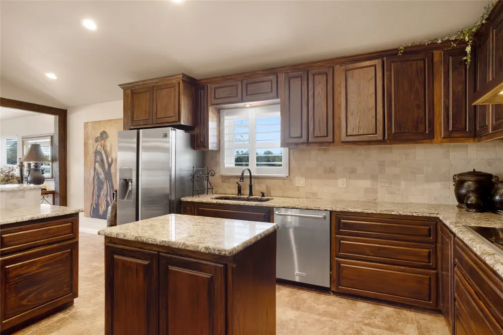 324 County Road 3172 Clarksville, TX 75426
