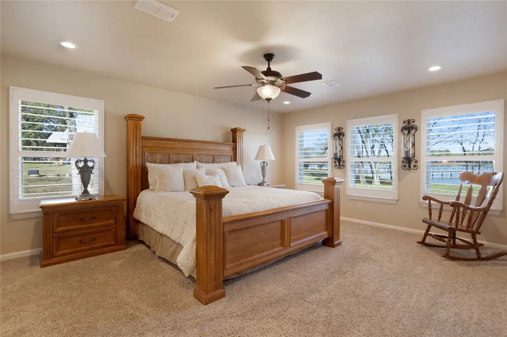 324 County Road 3172 Clarksville, TX 75426
