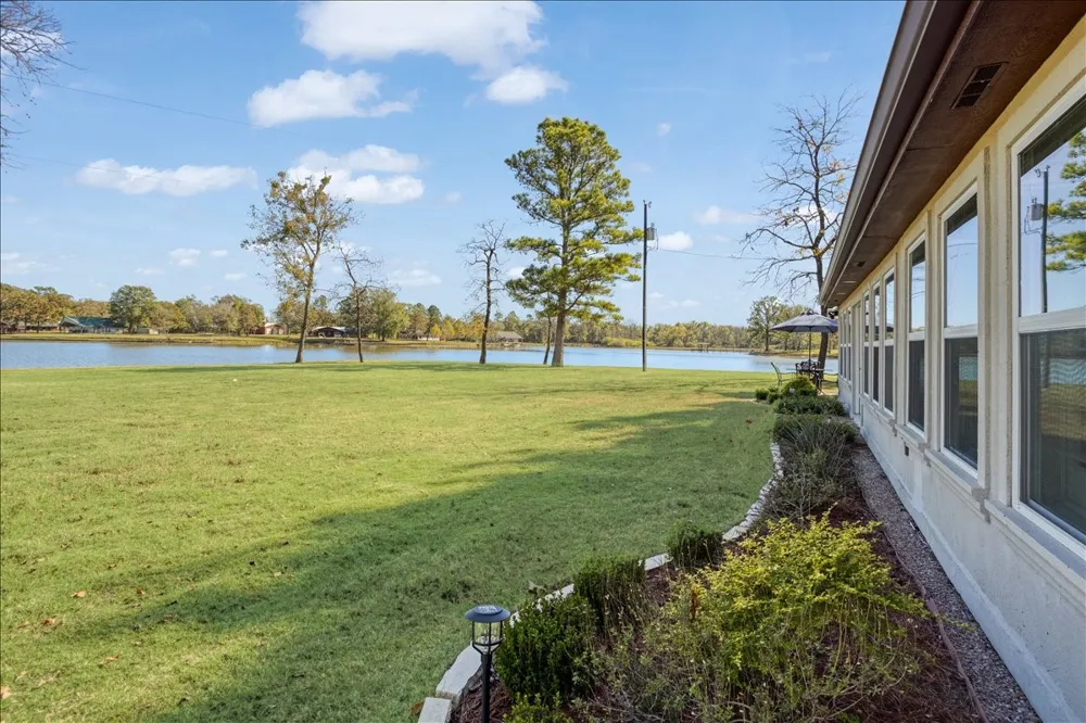 324 County Road 3172 Clarksville, TX 75426