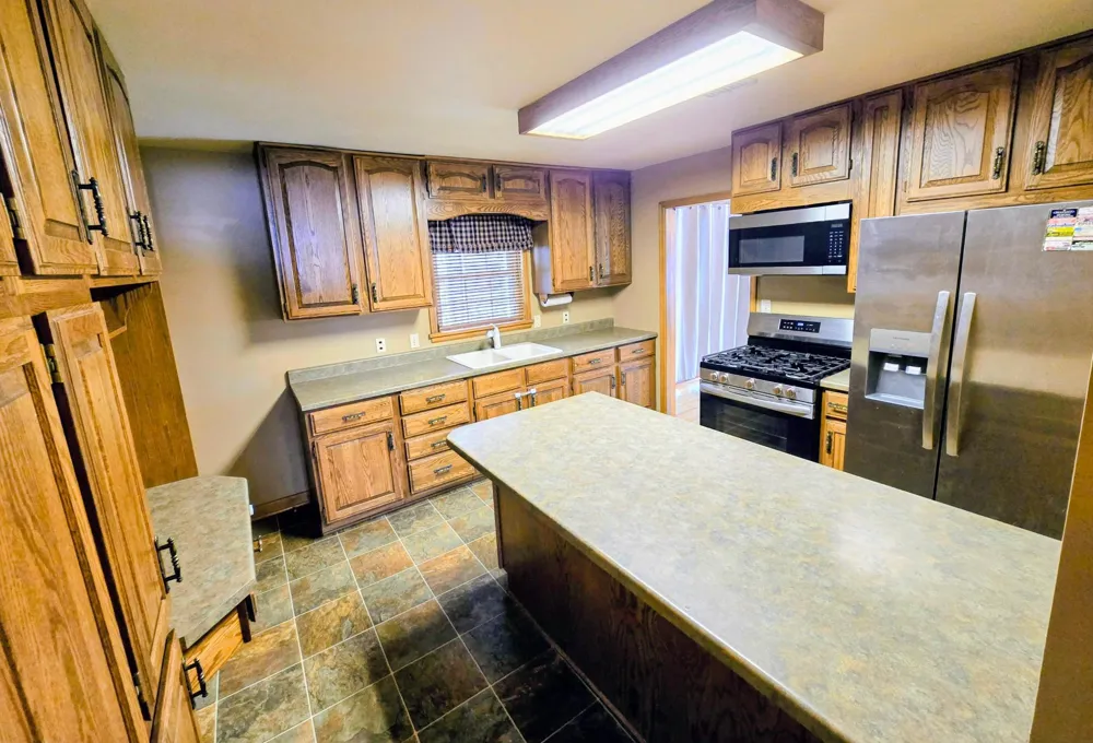 831 4th Avenue SW Pipestone, MN 56164