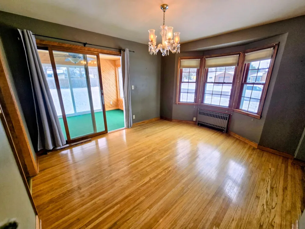 831 4th Avenue SW Pipestone, MN 56164