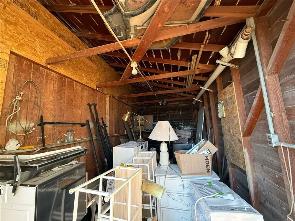 13346 Holly Street Trona, CA 93562