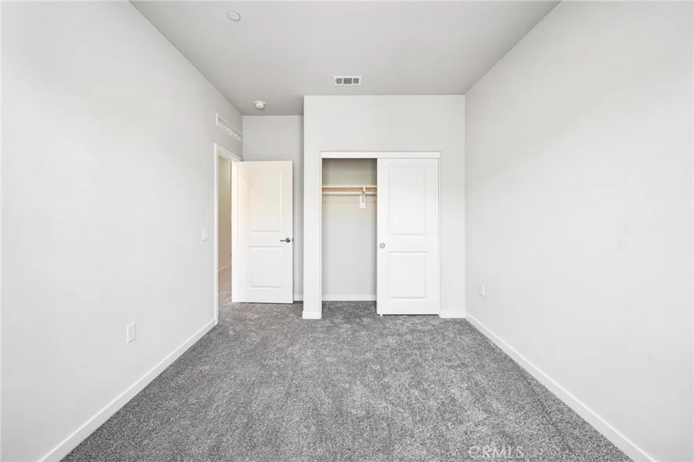 9821 Crossbay Loop #903 Jurupa Valley, CA 92509