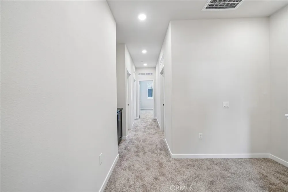 9821 Crossbay Loop #903 Jurupa Valley, CA 92509