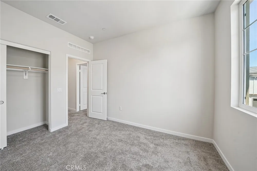 9821 Crossbay Loop #903 Jurupa Valley, CA 92509