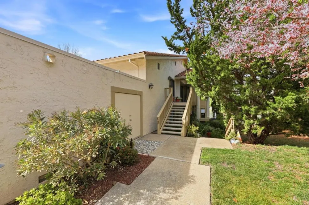 8418 Chenin Blanc San Jose, CA 95135