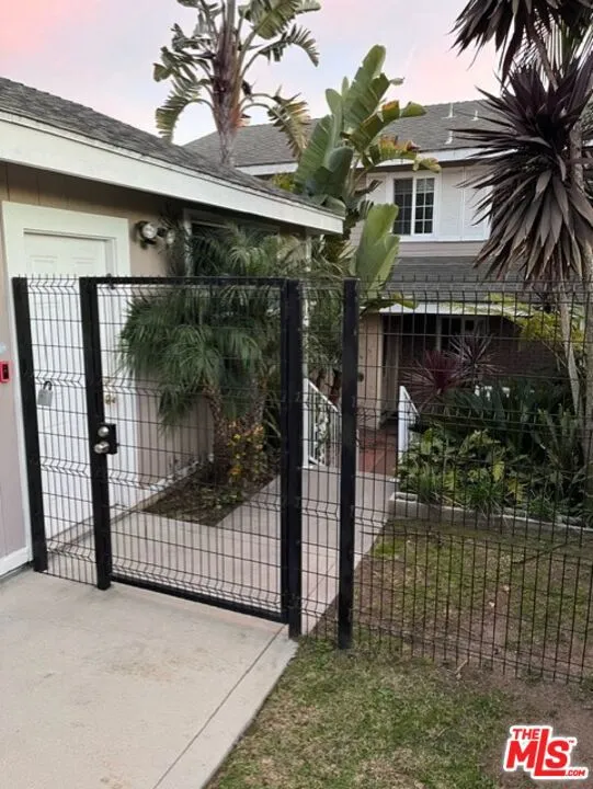 7830 W 83rd Street Playa del Rey, CA 90293