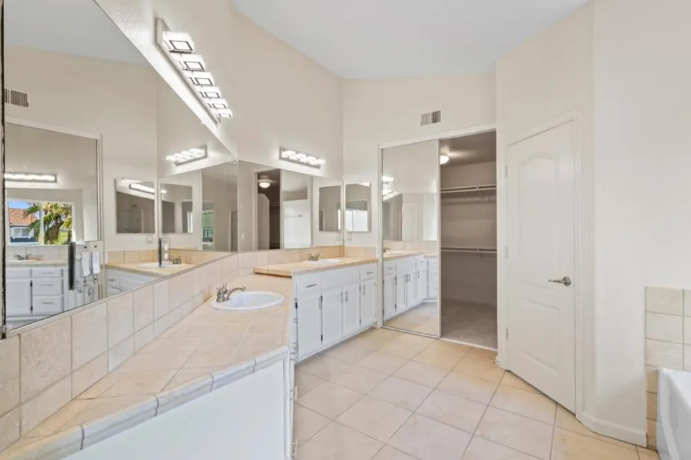 1169 Park West Drive Pittsburg, CA 94565