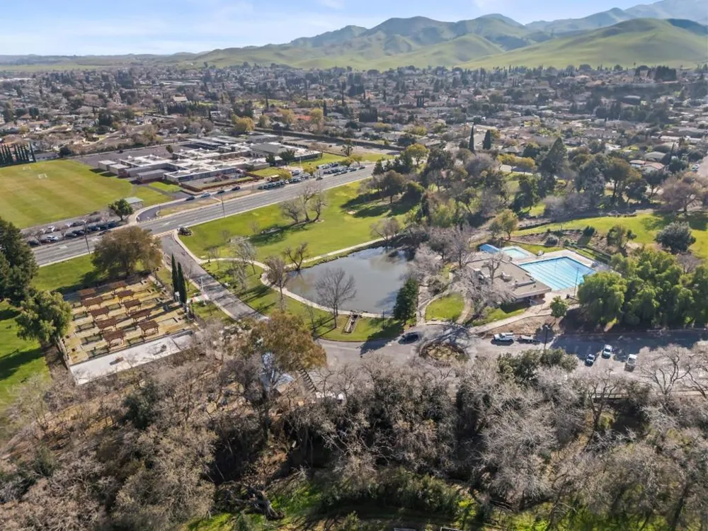 1169 Park West Drive Pittsburg, CA 94565