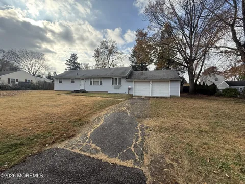 574 Hopping Road