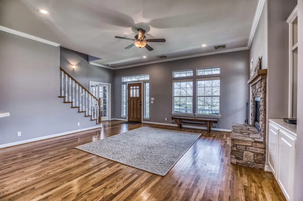 10822 Korthauer Bellville, TX 77418