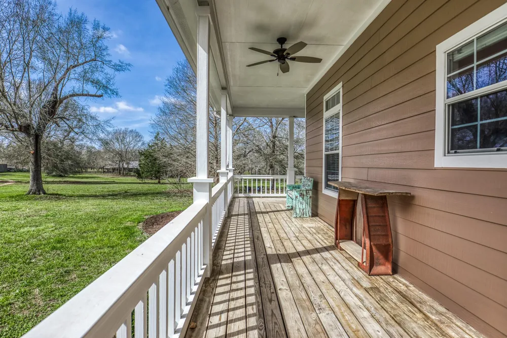 10822 Korthauer Bellville, TX 77418