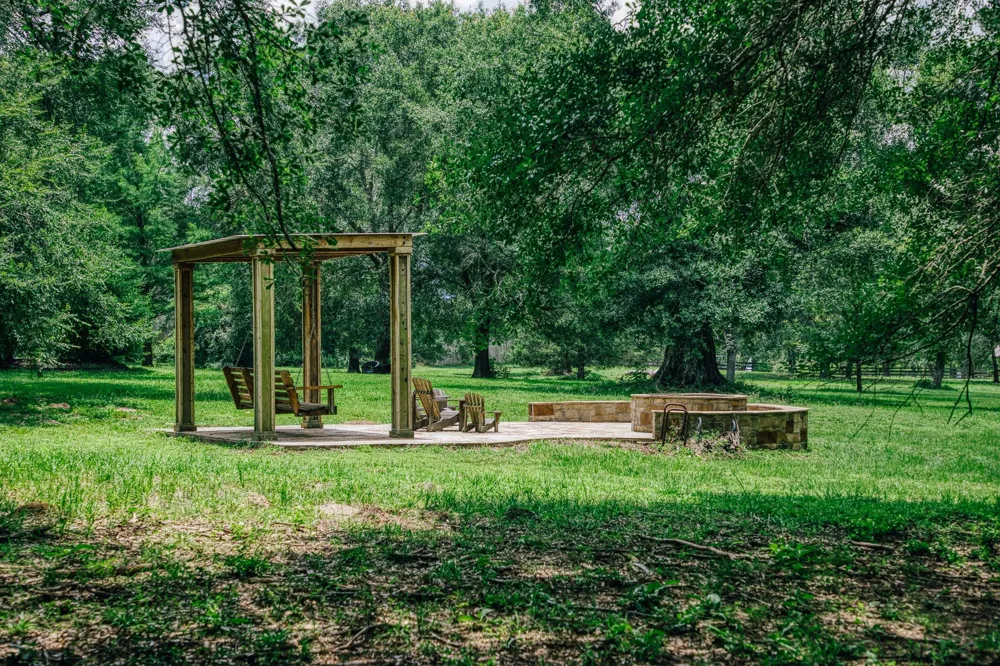 10822 Korthauer Bellville, TX 77418