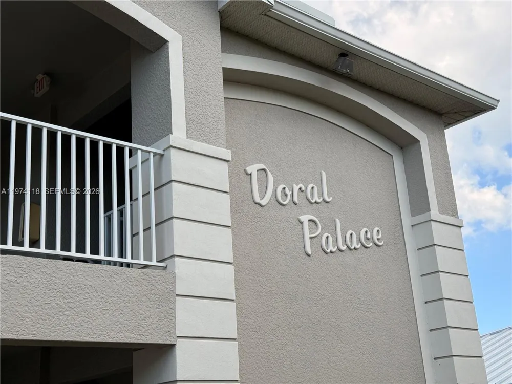 3602 SKYLINE BLVD #104 Cape Coral, FL 33914