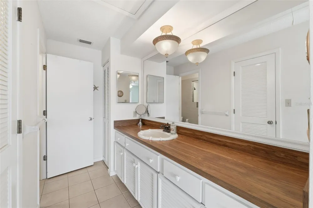 1804 RISING SUN DRIVE #1804 Holiday, FL 34690