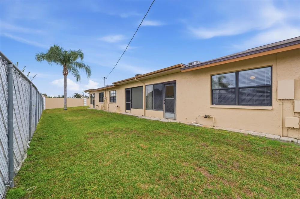 1804 RISING SUN DRIVE #1804 Holiday, FL 34690
