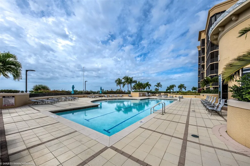 3313 SUNSET KEY CIRCLE #104 Punta Gorda, FL 33955
