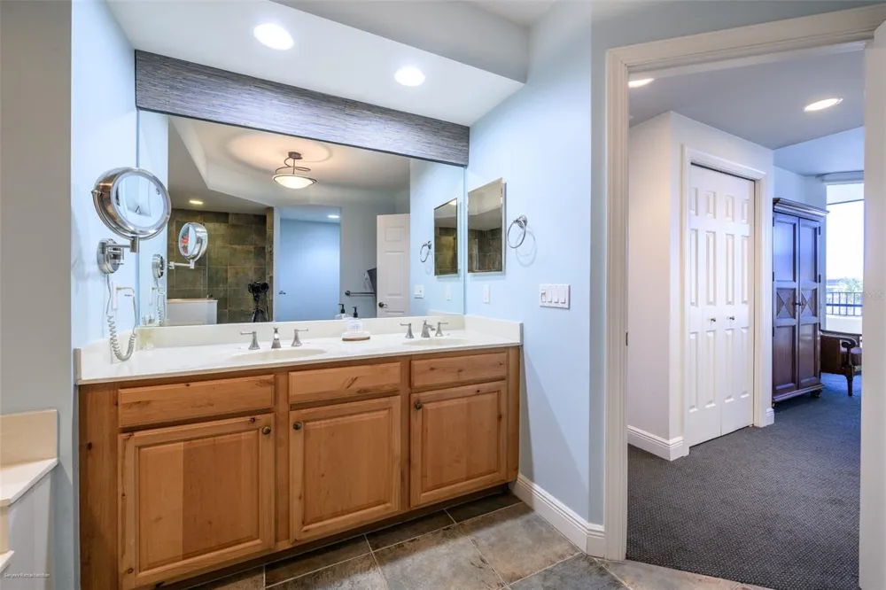 3313 SUNSET KEY CIRCLE #104 Punta Gorda, FL 33955