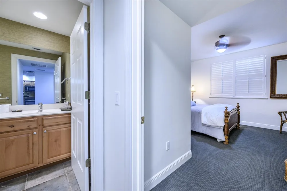 3313 SUNSET KEY CIRCLE #104 Punta Gorda, FL 33955